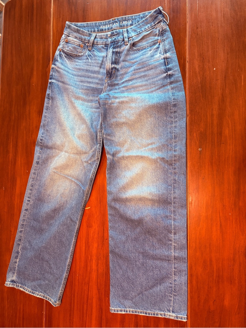 American Eagle Outfitters Women’s Medium Blue Straight Jeans